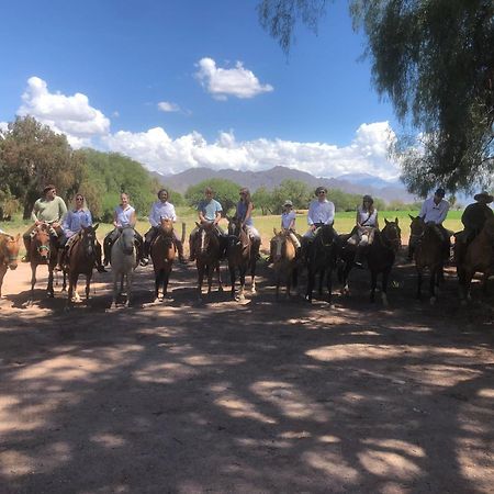 Estancia Banda Grande - Horse & Hiking Safaris Molinos Eksteriør billede
