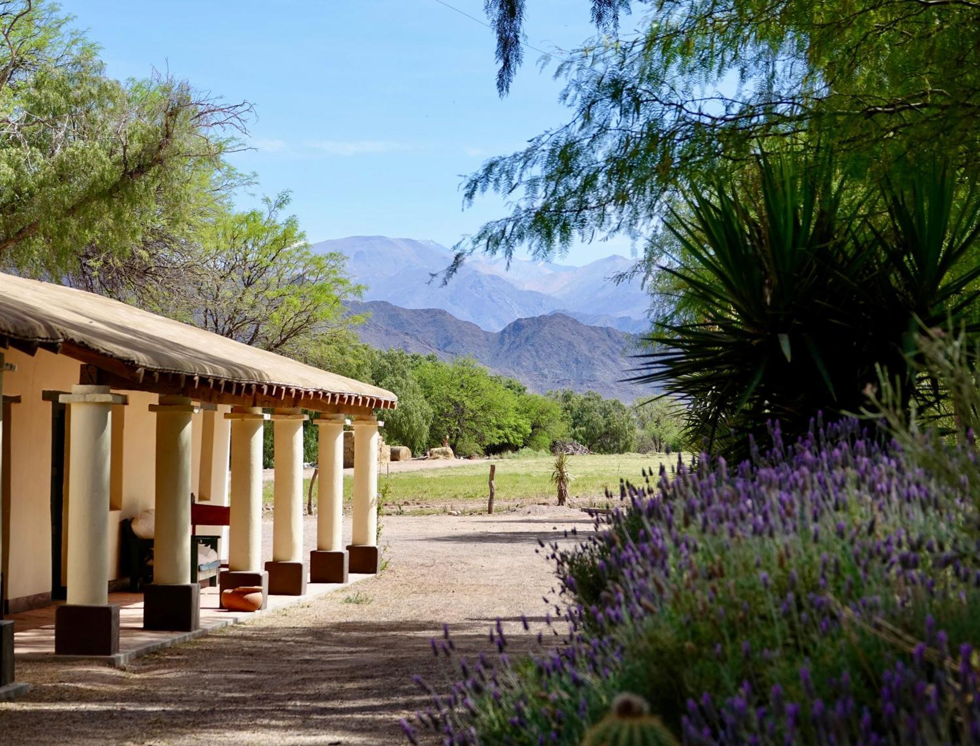 Estancia Banda Grande - Horse & Hiking Safaris Molinos Eksteriør billede